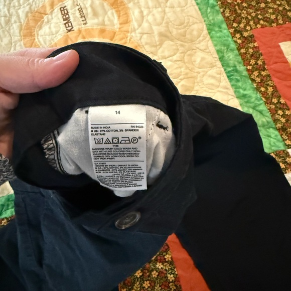 Old Navy Black Skinny Pants - Picture 3 of 3